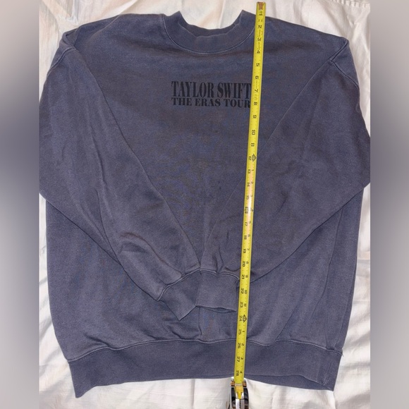 Taylor Swift Eras Tour Official Merch - Blue Crewneck - Picture 7 of 8